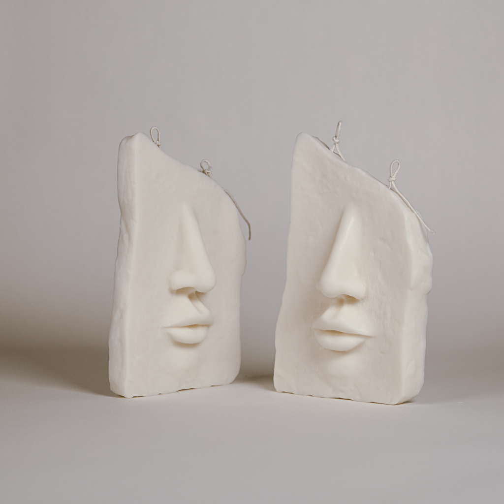 Visage Candle