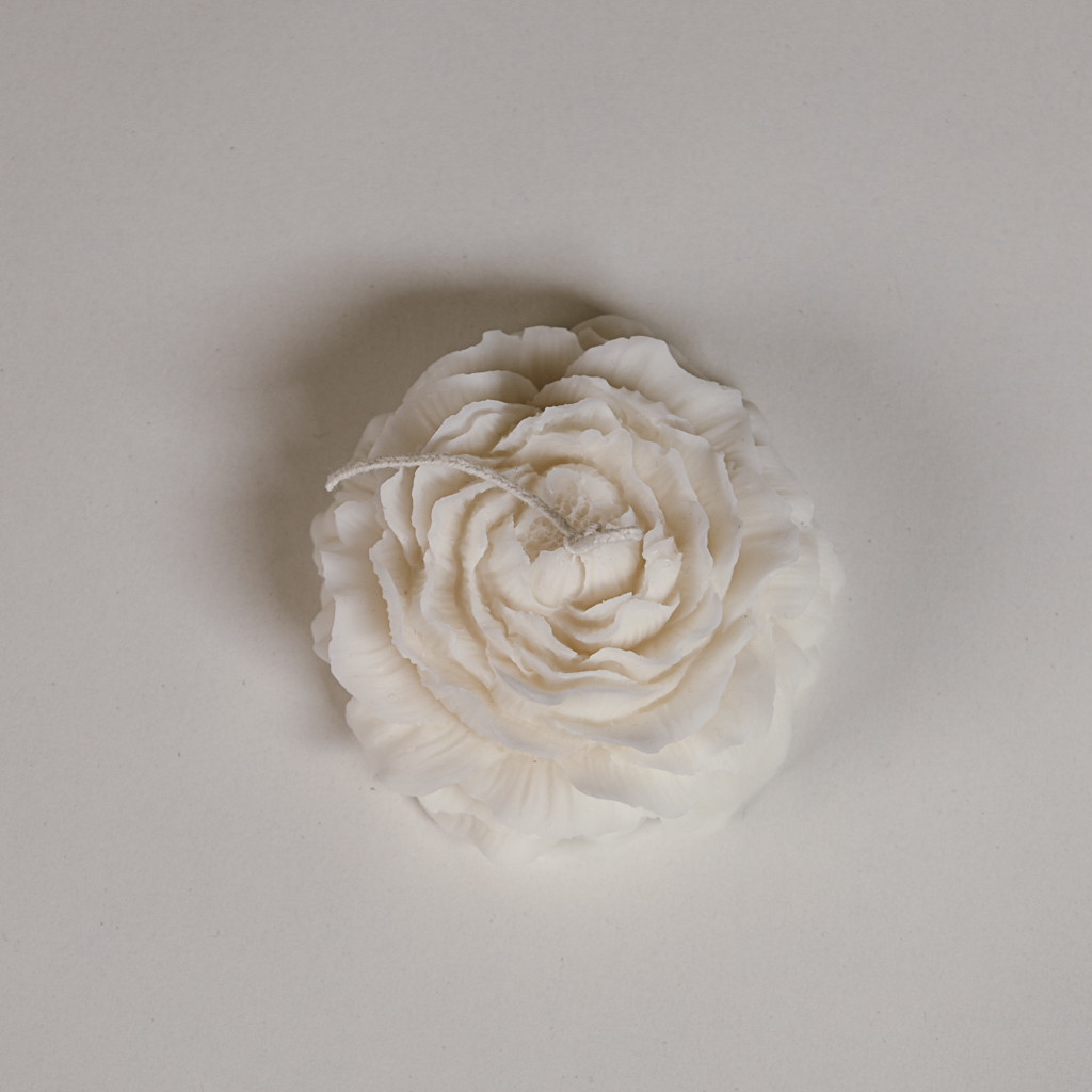 Rose candle